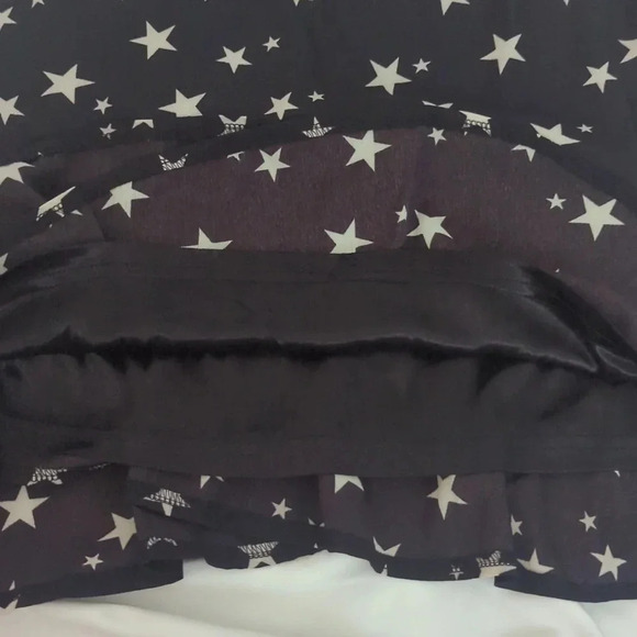 NWT Nasty Gal Star-T As You Mean To Go On Mini Skirt Color Black/White Size 2 - Picture 7 of 15